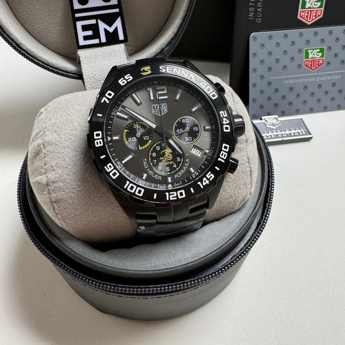 TH  Formula 1 Senna Chronograph Black Gray